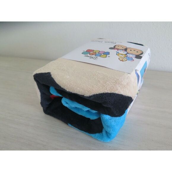 Disney "Tsum Tsum" Plush Throw Blanket, 46" x 60" - Picture 5 of 5
